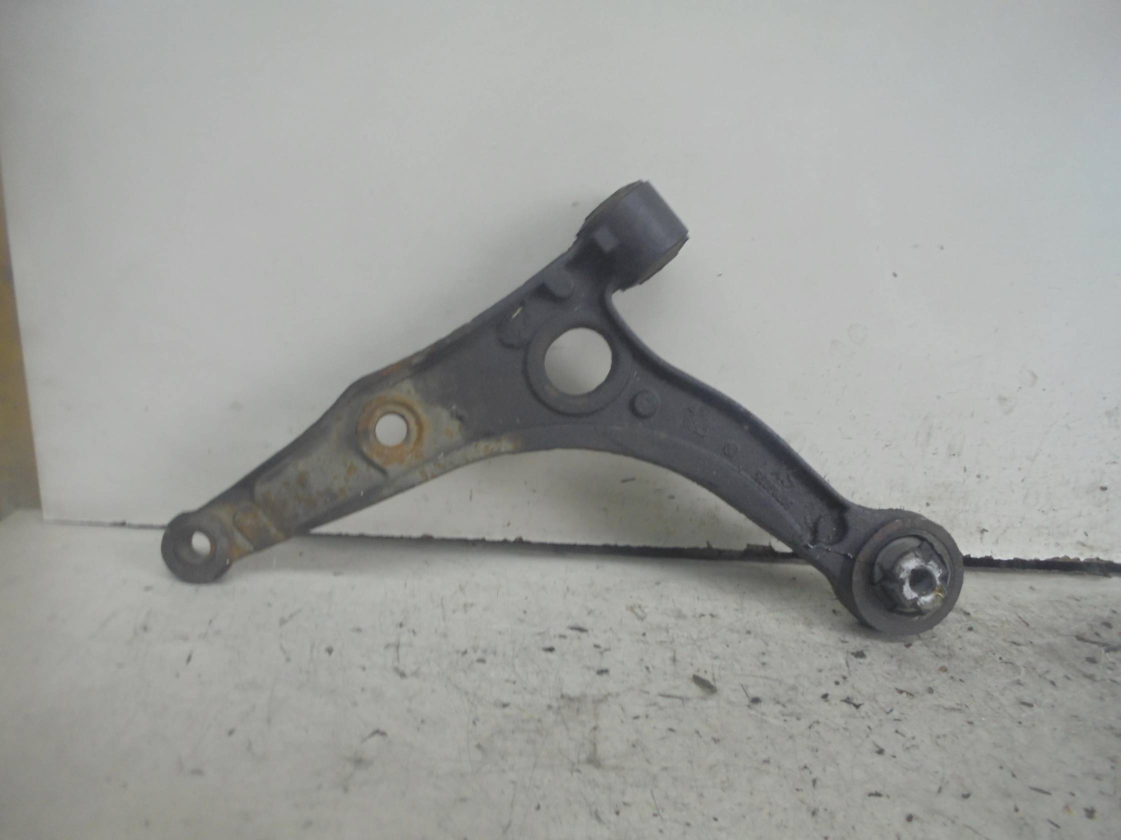 Braccio oscillante sosp. ant. sx.